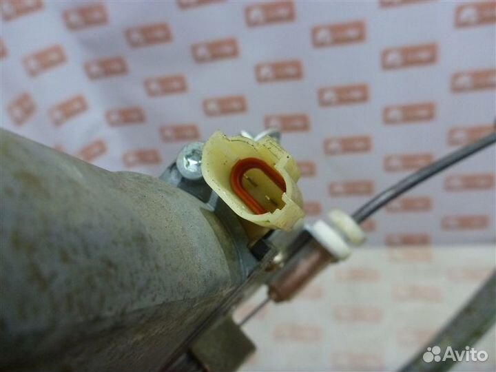 Стеклоподъемник задний левый Hyundai Sonata EF