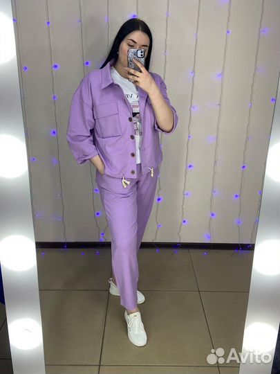 Костюм женский