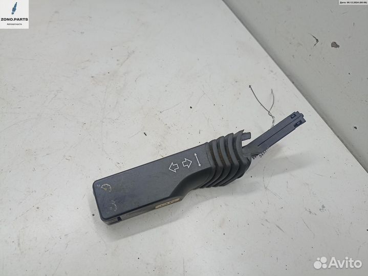 Переключатель поворотов 09181072 на Opel Signum