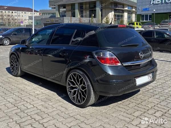 Литые диски vossen HF2 R19 на opel astra H