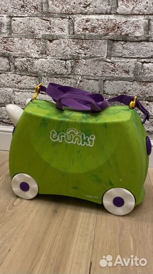 Детский чемодан trunki