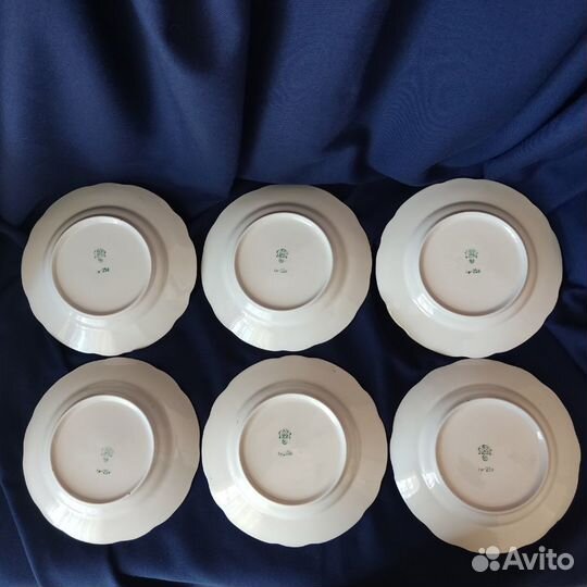 Набор новых мелких тарелок Коростень Винтаж