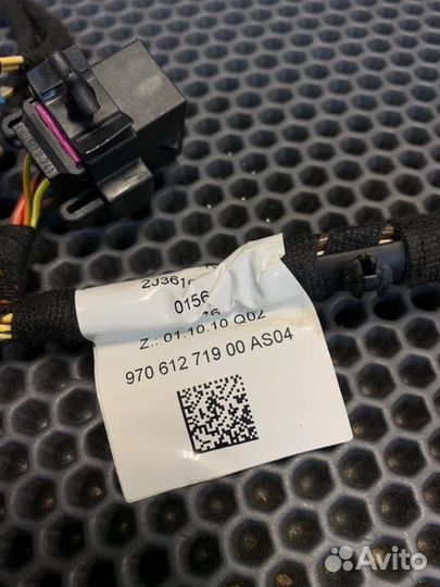 Проводка спойлера задняя Porshe Panamera 970 рест