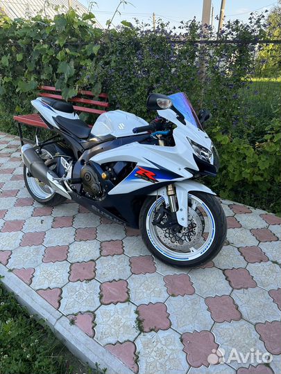 Suzuki gsxr 600