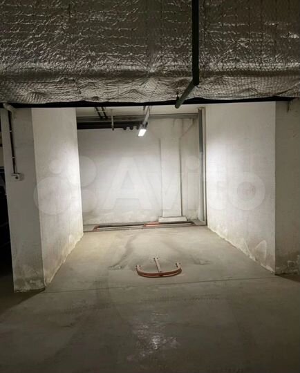 Машиноместо, 15 м²