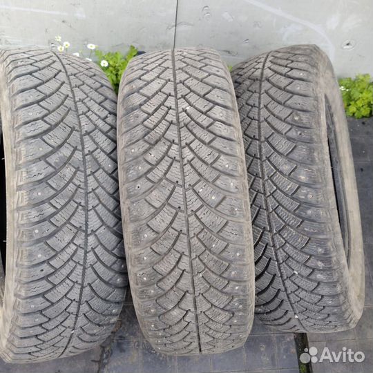 Bfgoodrich G-Grip SUV 225/60 R16