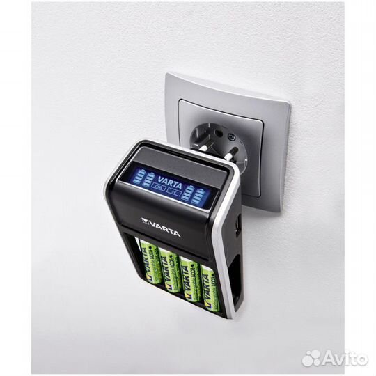 Varta LCD Plug Charger+4xAA/AAA/9V (модель:57677)