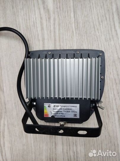 Светодиодный прожектор