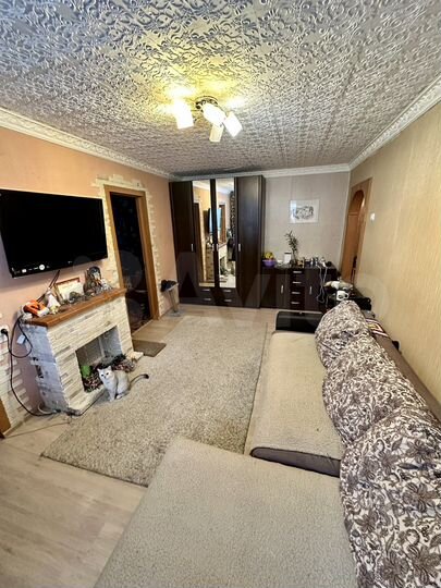 4-к. квартира, 61 м², 1/5 эт.