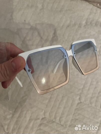 Солнцезащитные очки