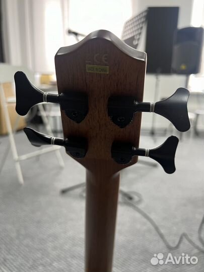 Акустическая бас гитара lanikai