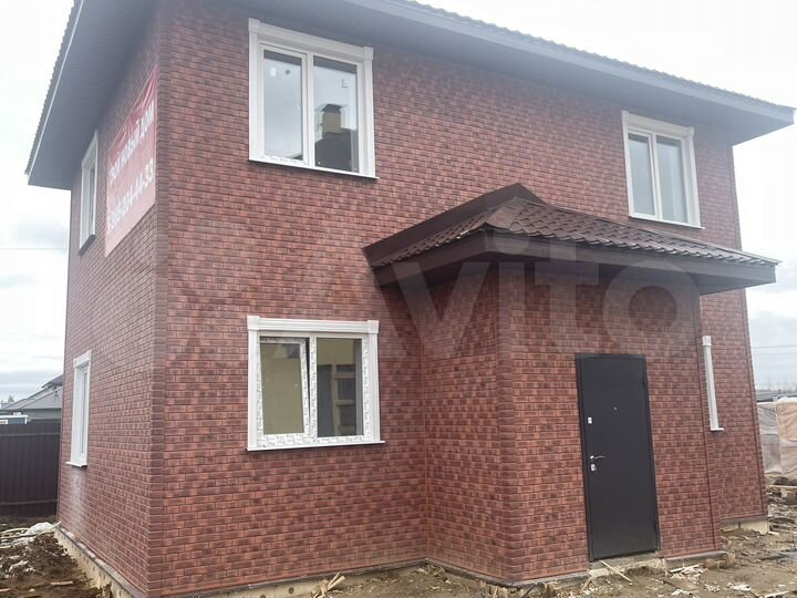 Дом 101 м² на участке 5 сот.