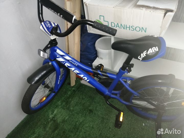 Детский велосипед 16