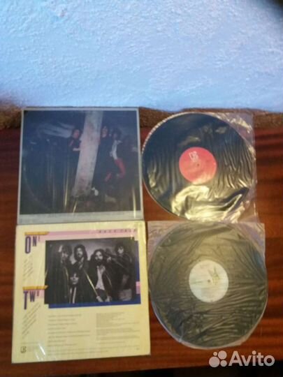 Пластинки виниловые (фирм.)