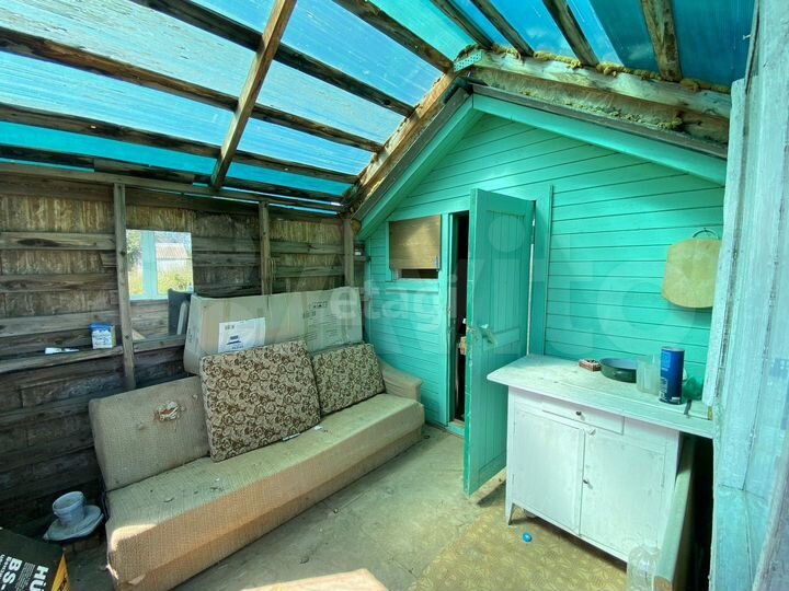 Дача 15 м² на участке 6 сот.