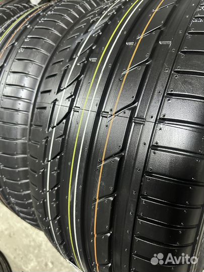 Bridgestone Potenza S001 245/45 R19 и 275/40 R19 Y