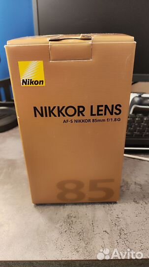 Объектив Nikon 85mm f/1.8G AF-S Nikkor