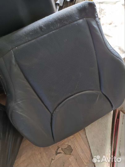 Передние сидения MB S W220 рест по частям