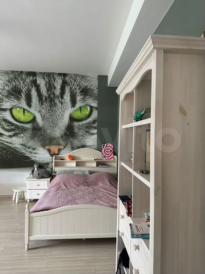 Дом 349 м² на участке 9 сот.