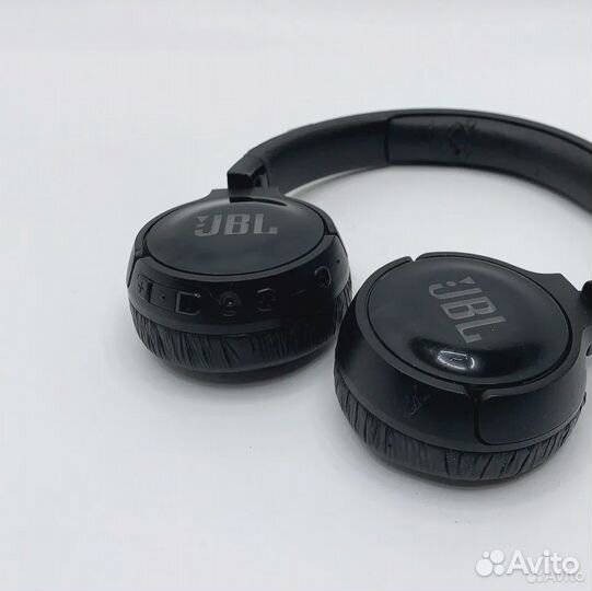 Наушники JBL tune