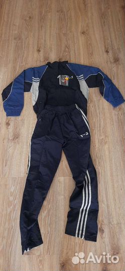 Спортивные костюмы