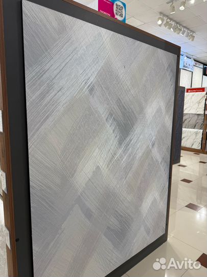 Обои флизелиновые