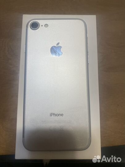 iPhone 7, 128 ГБ