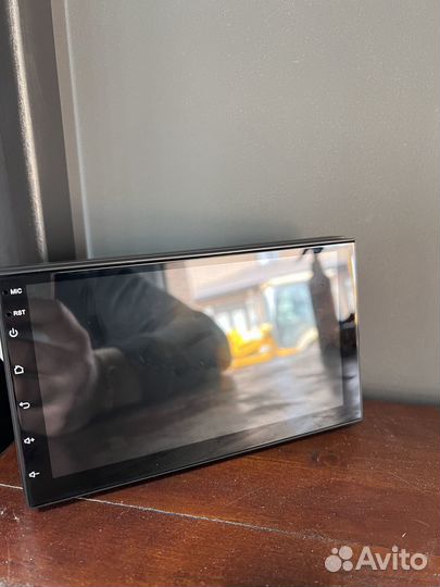 Магнитола 2 din с экраном
