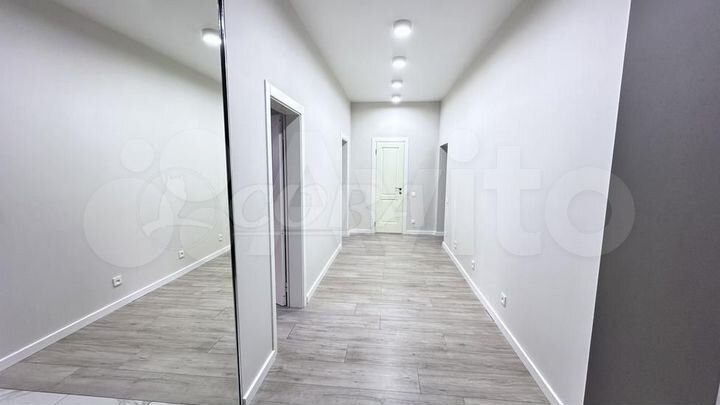 4-к. квартира, 115 м², 1/7 эт.