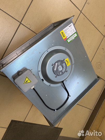 Прямоугольный канальный вентилятор