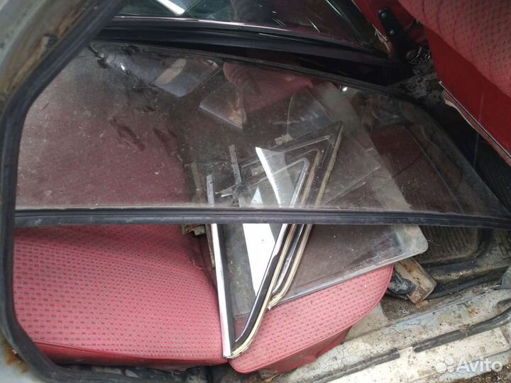 Стекла ваз 2106