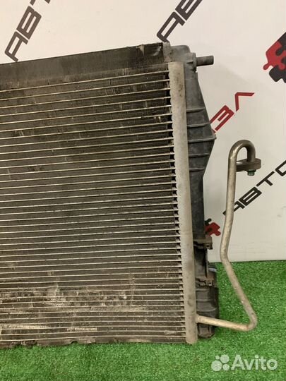 Радиатор охлаждения и кондиционера Renault symbol