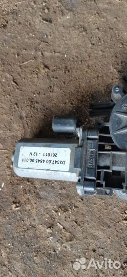 Стеклоподъемник передний правый Renault Scenic 1