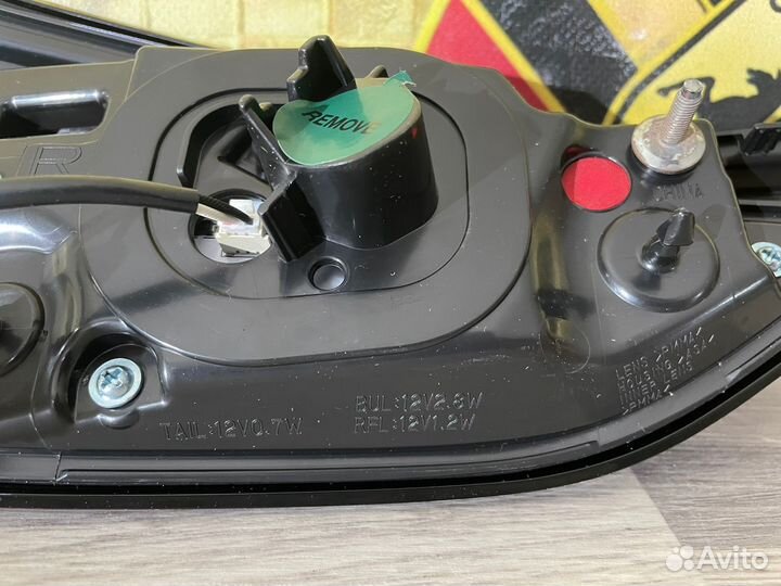 Фонарь задний внутренний правый Mazda 6 GJ GL нов