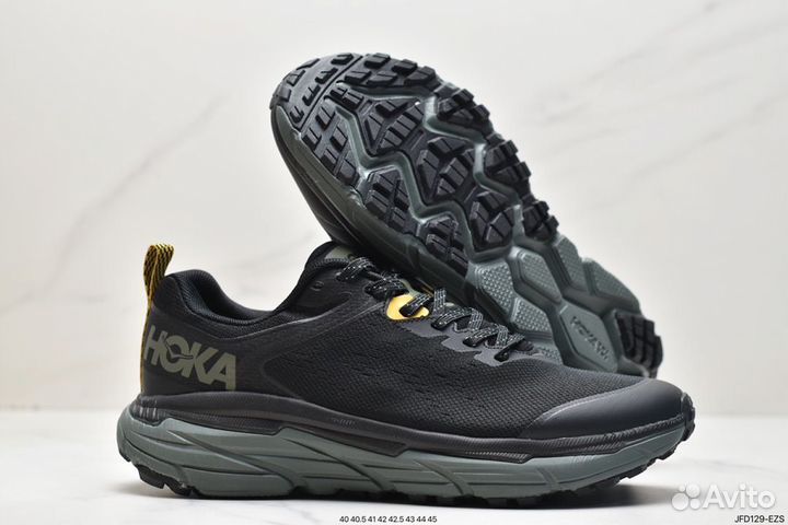 Беговые кроссовки Hoka