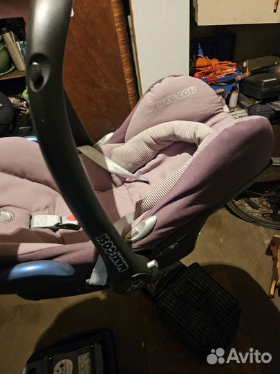 Автолюлька maxi cosi pebble с базой isofix