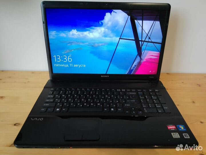 Ноутбук Sony vaio 17.3