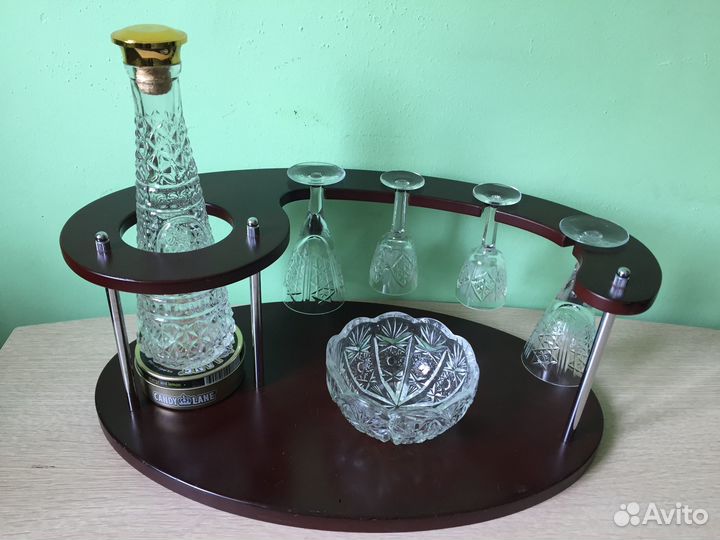 Мини бар для двоих - 6 хрусталь предметов и стойка