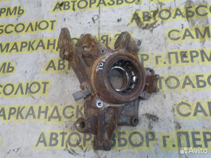 Кулак поворотный задний левый Volkswagen Touareg