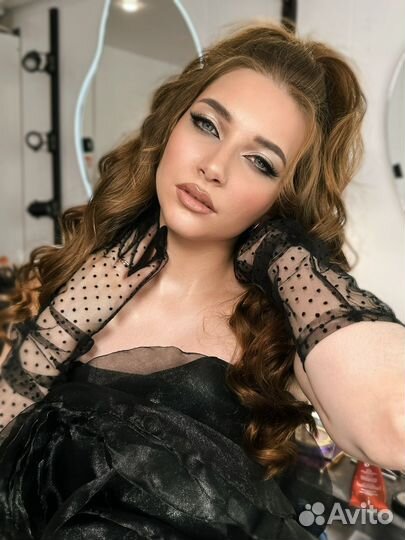 Макияж и прическа