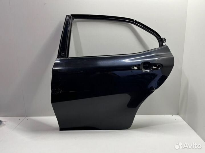 Дверь задняя левая Toyota Camry V70/V75 2018-2022