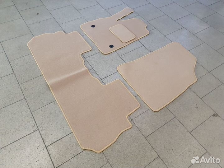 Коврики в салон Cadillac XT5 (2016-н.в.) бежевые