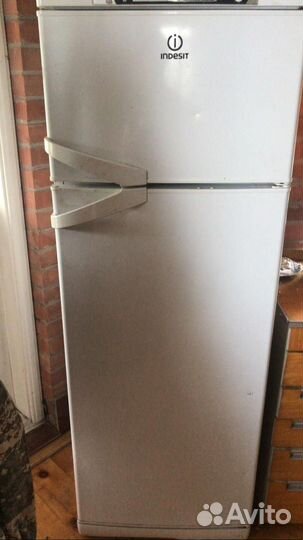 Холодильник бу