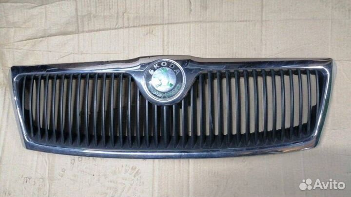 Решетка радиатора Skoda Octavia