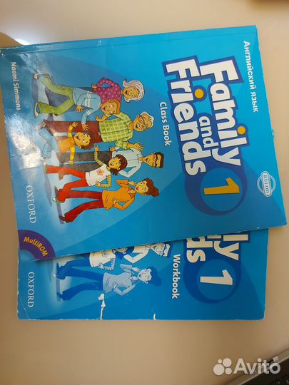 Учебник английского языка и workbook Family