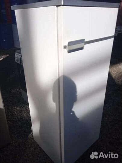 Холодильник бирюса 120