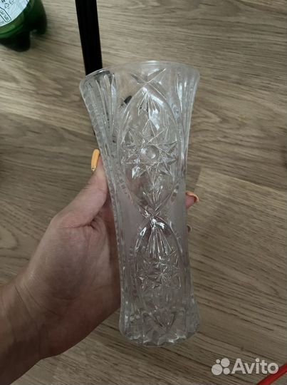 Хрустальная ваза