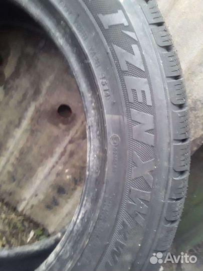 Kumho I'Zen XW KW17 225/55 R17