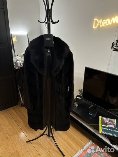 Шуба женская натуральная 42 44