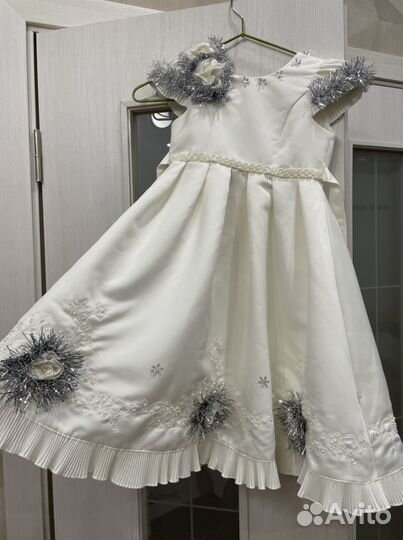 Платье костюм снежинки 110